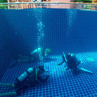 coral-grand-divers-diving-training-in-pool