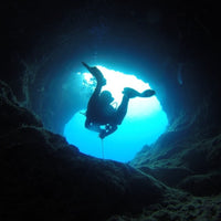 padi-cavern-diver-specialty-course-in-koh-tao