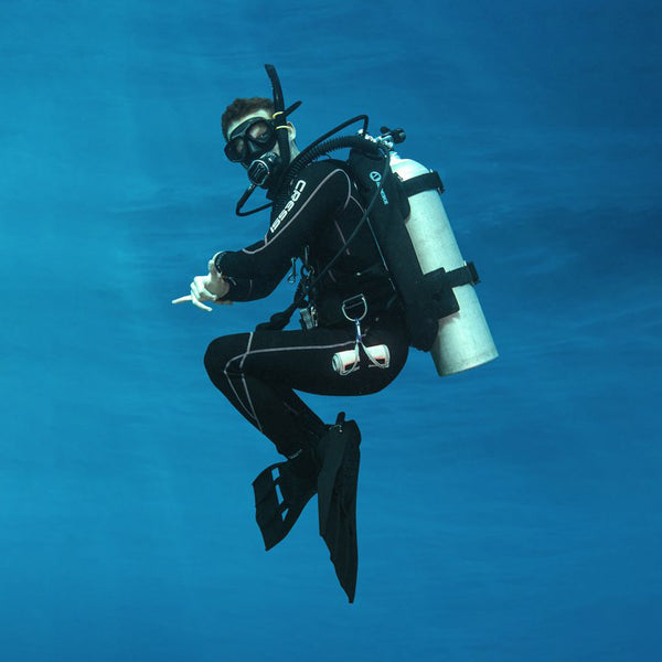 peak-buoyancy-performance-diver